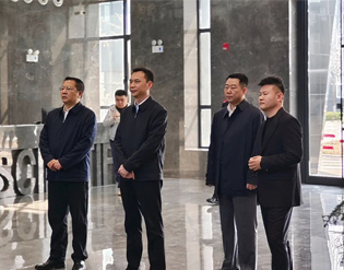 鞍山市委副書記、代市長吳開華蒞臨歐波同考察調研